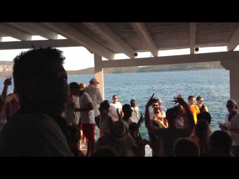 Romàn Cleiss Plays Ricardo Brooks - Steady At The YacthWeek (Greece)