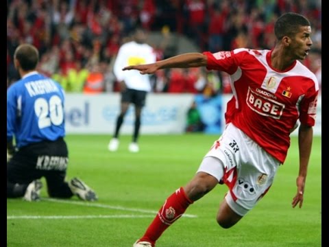 Standard de Liege 3 - 0 Sporting Charleroi - Mehdi Carcela Goal هدف رائع للمغربي مهدي كارسيلا