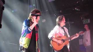 Tegan and Sara - Now I'm All Messed Up (Acoustic) - Live at KOKO London 22.06.2016