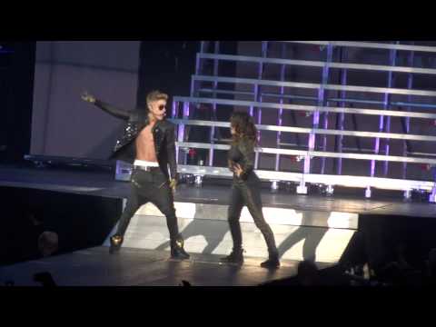 Justin Bieber - Long As You Love Me - Paris Bercy (19/03/2013)