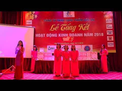 Trao thưởng nhân viên suất sắc 2018