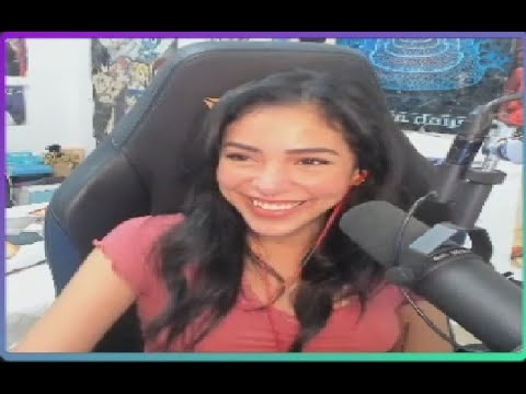 Ephey's Reaction To NothingToSay Calling Her His Favourite Caster - Dota 2