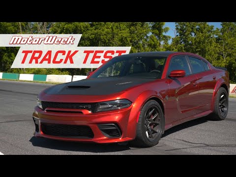 External Review Video aIHoKb0f4Q8 for Dodge Charger 7 (LD) facelift Sedan (2015-2019)