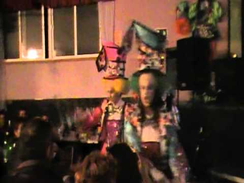 PRESENTACION CENA TRIQUIKONAS 2012