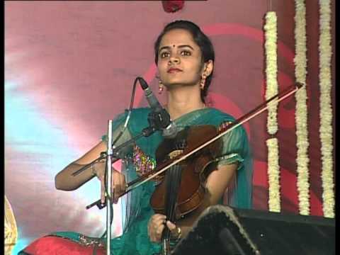 Nandini Shankar - Sawai Gandharva Mahotsav 2011 (Excerpts)