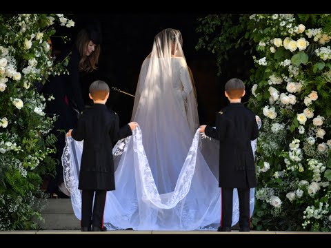 Watch: Meghan Markle Reveals Her Stunning Wedding Dress