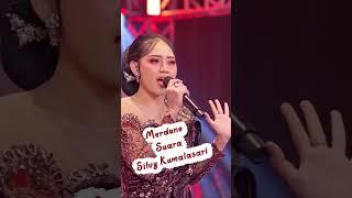 Download lagu THE MELODIOUS VOICE OF MBAK SILVY KUMALASARI #silvykumalasari #traditionaljavanesesinger mp3