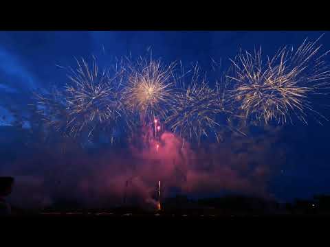 2023 Cobra Con - Ellery Ho Willy Wonka Pure Imagination pyromusical firework show