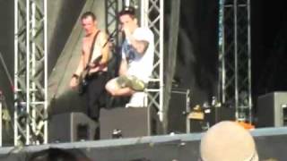 Raised Fist - Hertz Island Escapades @ West Coast Riot 25/6 - 09