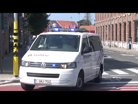 10X Politie met spoed over de Nieuwevaart naar Incidenten in Gent
