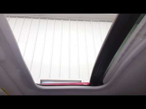 DC0276 - 2004 Ford F150 - Power Sunroof