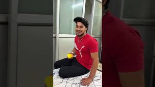Bechari sach mein darr gayi😂  #cooking #food #recipe #vlog #funny #dailyvlog  #explorepage #shorts thumbnail