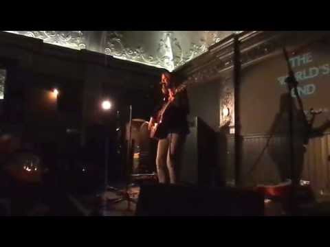 Stephanie O' Brien @ The World's End, Finsbury Park, 03/08/14