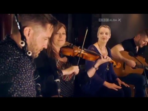 Mary Jane Lamond and Wendy MacIsaac - Piping Live with Cathy Porter (BBC)