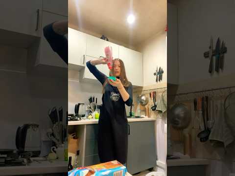 Как надо мыть посуду ))) с радостью 🥴