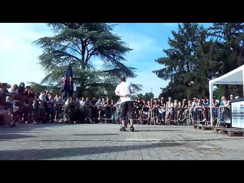 Posaman vs Insane "alley oop" 2014 Freestyle Battle