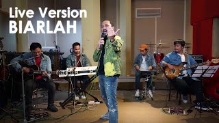 Download lagu Giring Ganesha - Biarlah (Live Version) mp3