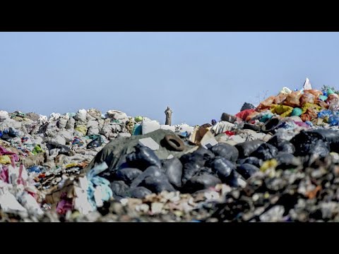 The Kenyan entrepreneur turning plastic to fuel
