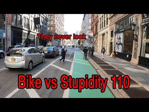 Bike vs Stupidity 110 😷 😁