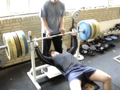 Kristoffer Knudsen - Baenkpres 180 Kg