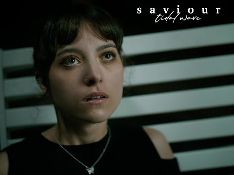 Saviour - Tidal Wave (OFFICIAL MUSIC VIDEO)