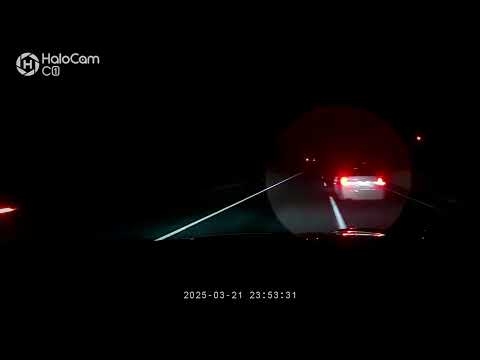 Good Samaritan stops wrong way driver