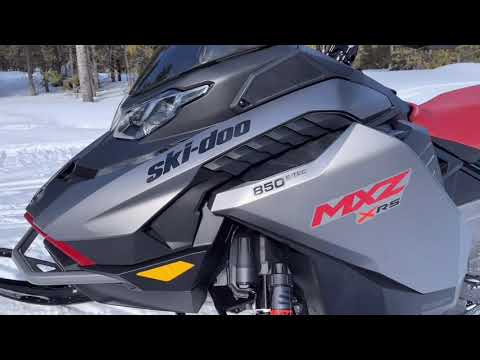 Walk Around: 2023 Ski-Doo MXZ X-RS  REV Gen5 850