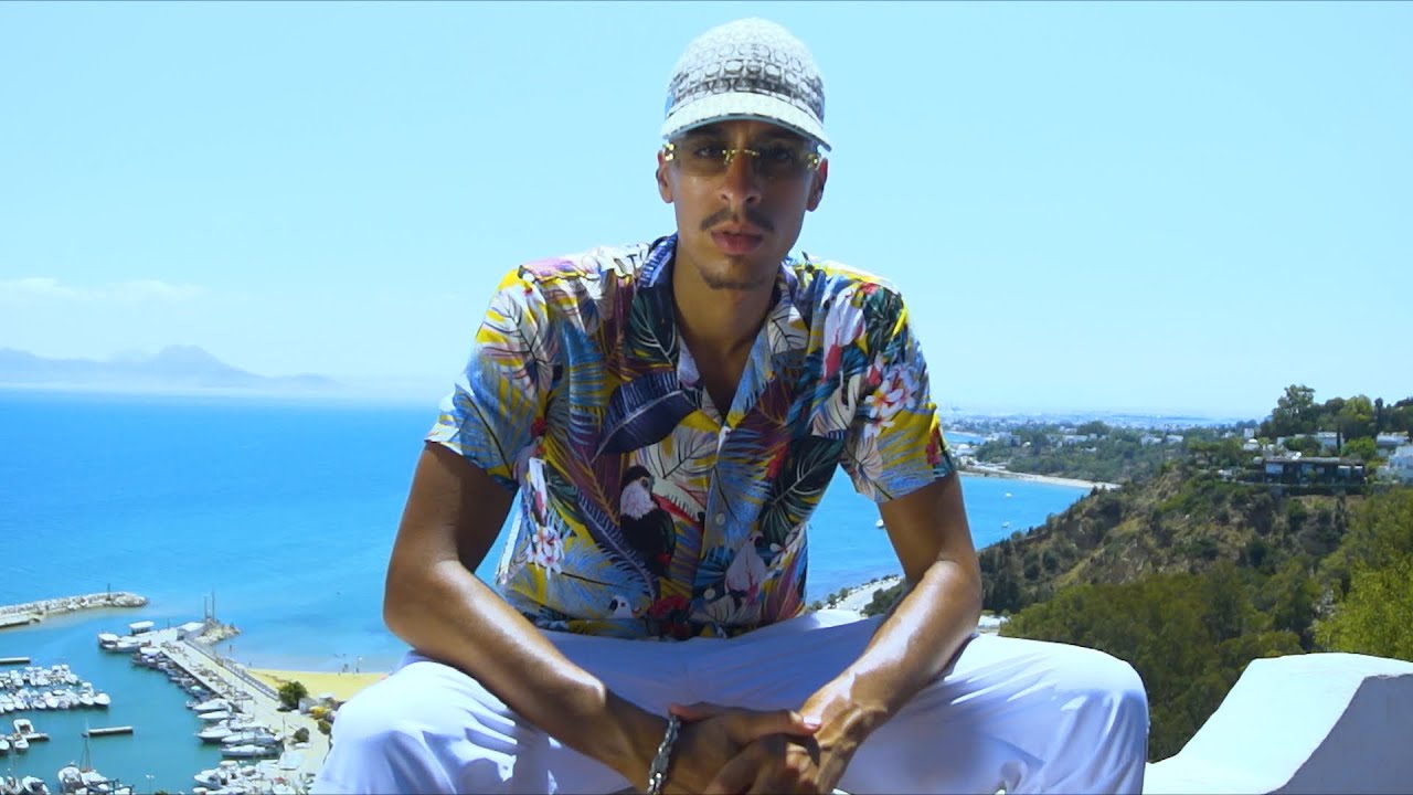 Macky – “Family”