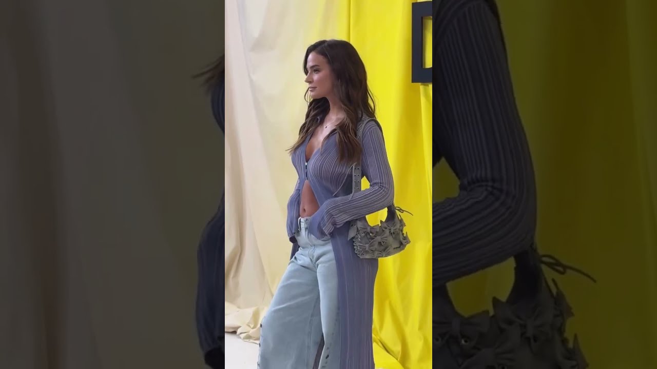 Ester Expósito, María Pombo, Lila Moss… los looks de las invitadas al desfile de Desigual