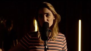 June The Girl - I Say Love (Live Session)