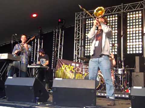 Coda - 'All or Nothing' clip (Blu Mar Ten - Coda Remix)