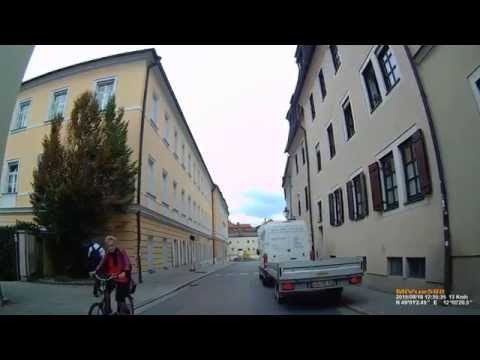 D: Stadt Regensburg. Fahrt durch die Stadt. August 2015