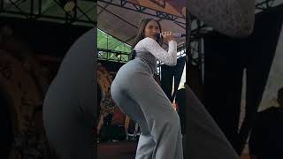 Download lagu 🤏 #viral #funny #dangdut #shorts #fyp #biduan #goyang mp3