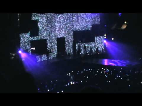 Marco Mengoni Solo tour 2.0 Milano-Mediolanum forum "Inizio+Searching"