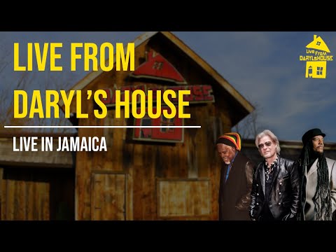 Daryl Hall Live in Jamaica - Maneater (Intro)