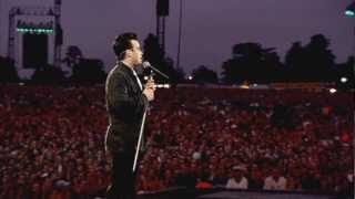 Robbie Williams - Me and my monkey - live (HD)