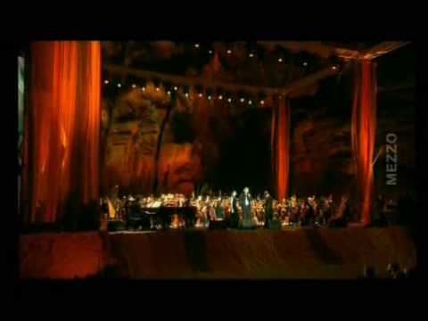 Vivere Andrea Bocelli Laura Pausini Luciano Pavarotti tribute