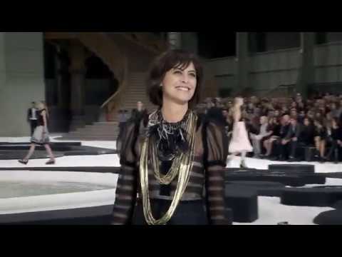 Défilé Prêt-à-Porter Printemps-Été 2011 CHANEL