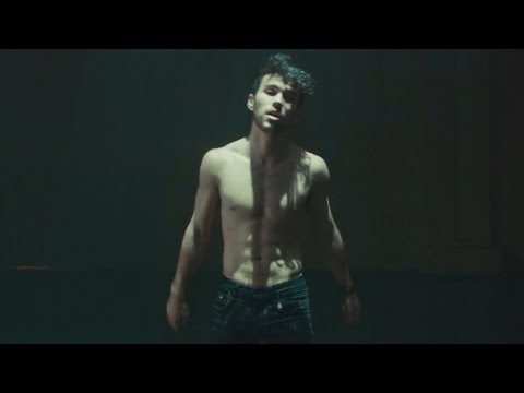 MAX - Wrong (feat. Lil Uzi Vert) [OFFICIAL VIDEO]