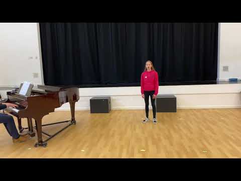 Waltz of My Heart by Ivor Novello, performed by Holly