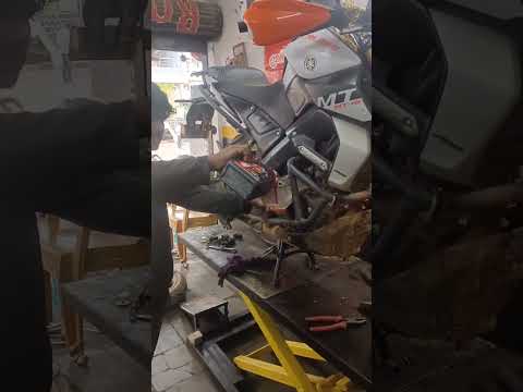 Motul 7100 10w40 yamaha MT-15