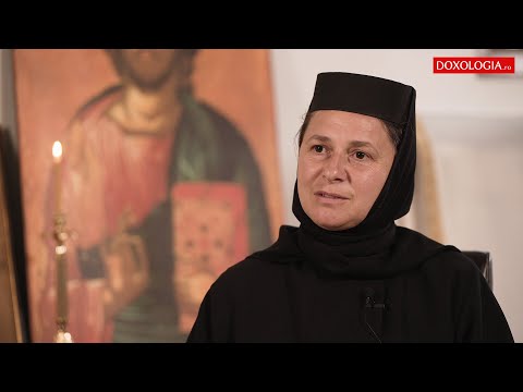 Monahia Justina Bujor evocă personalitatea remarcabilă a părintelui Iustin Pârvu