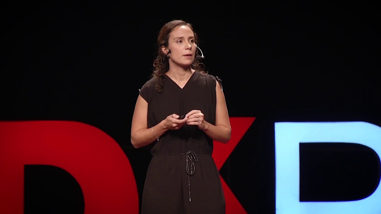 Una foto al cielo cada día, todos los días | Elsa Garza | TEDxPitic