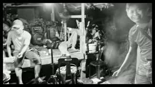 Download lagu TR Tiada tangis lagi-ella(-1) mp3