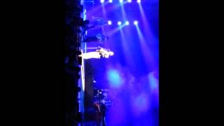 Phillip Phillips trigger Atlanta symphony hall