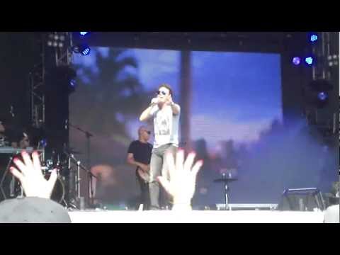 Michel Teló - Vamo Mexe - Planeta Universitário 2012