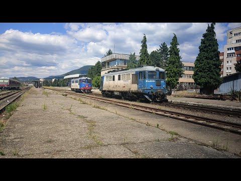 060-DA 60-0881-2 & 060-DA1 62-1095-4 la manevra in gara Baia Mare