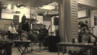 Shelby Horner After CMA Fest Cookout 2010 - Take A Chance.wmv
