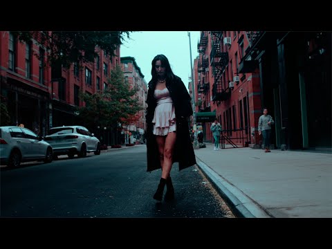 Leila Pari - Fools Gold (Official Lyric Video)