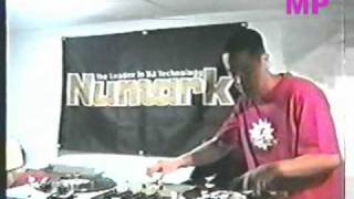 DJ TANTRUM